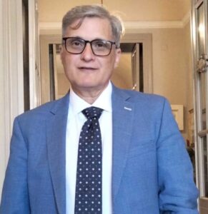 alt="foto Vincenzo Passanisi"